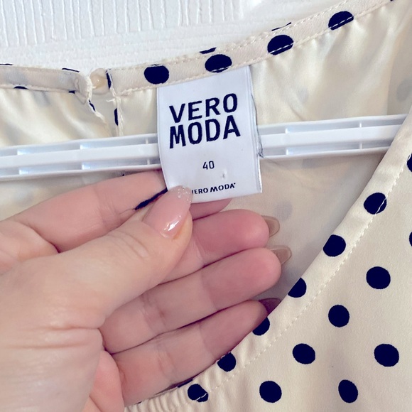 Vera Moda poka dot dress - Picture 2 of 2